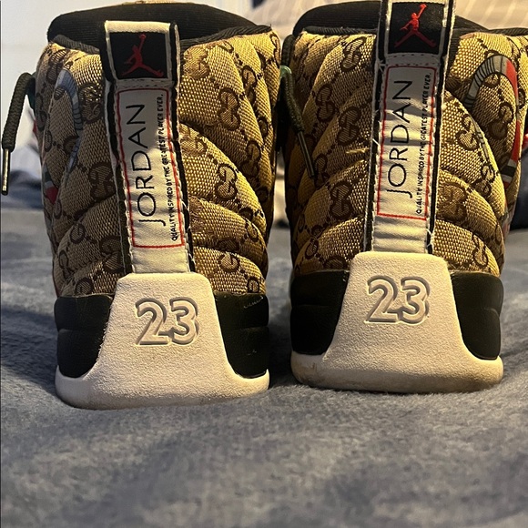 Custom Gucci Air Jordan 12 - Picture 2 of 5